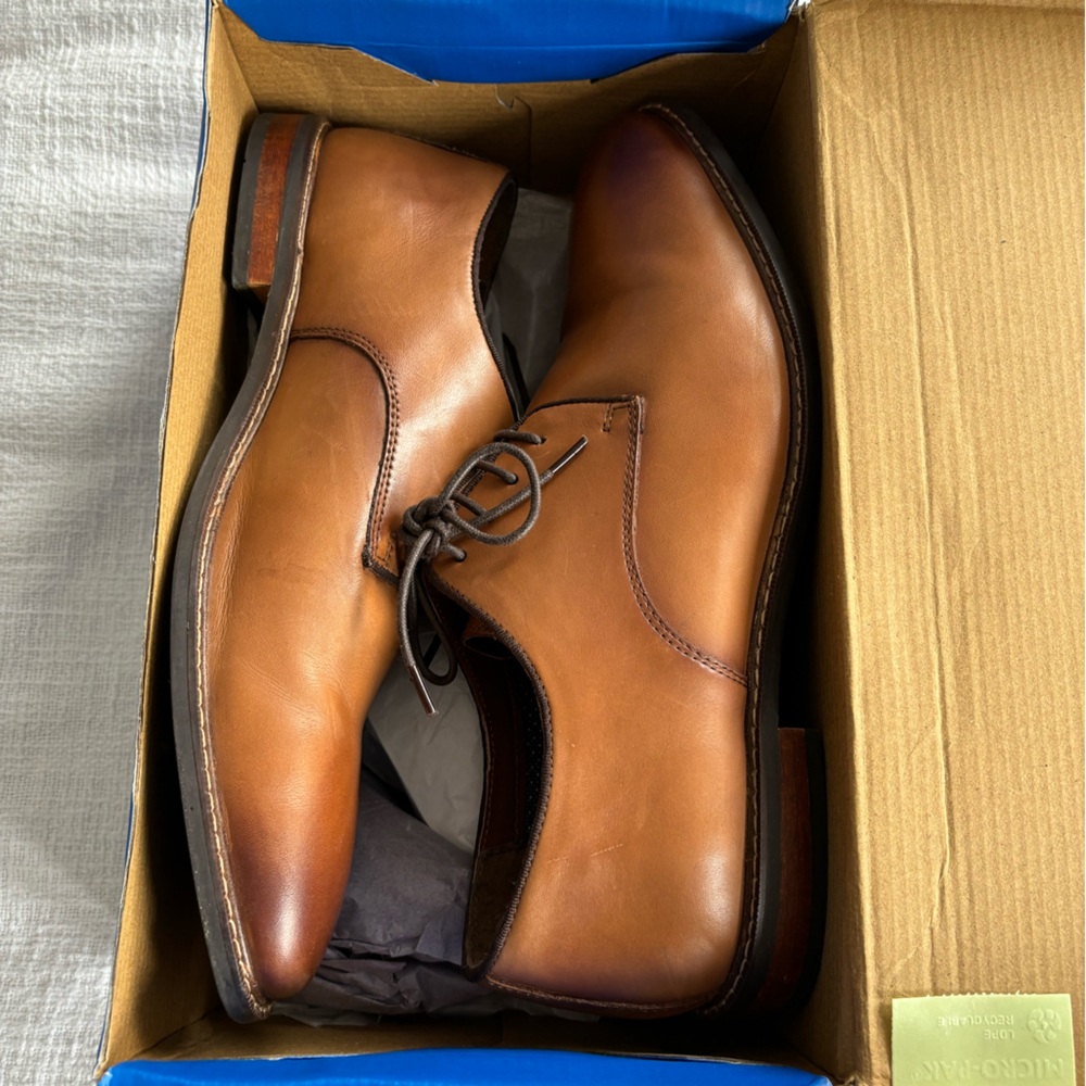 Vince Camuto Cognac Dress Shoes